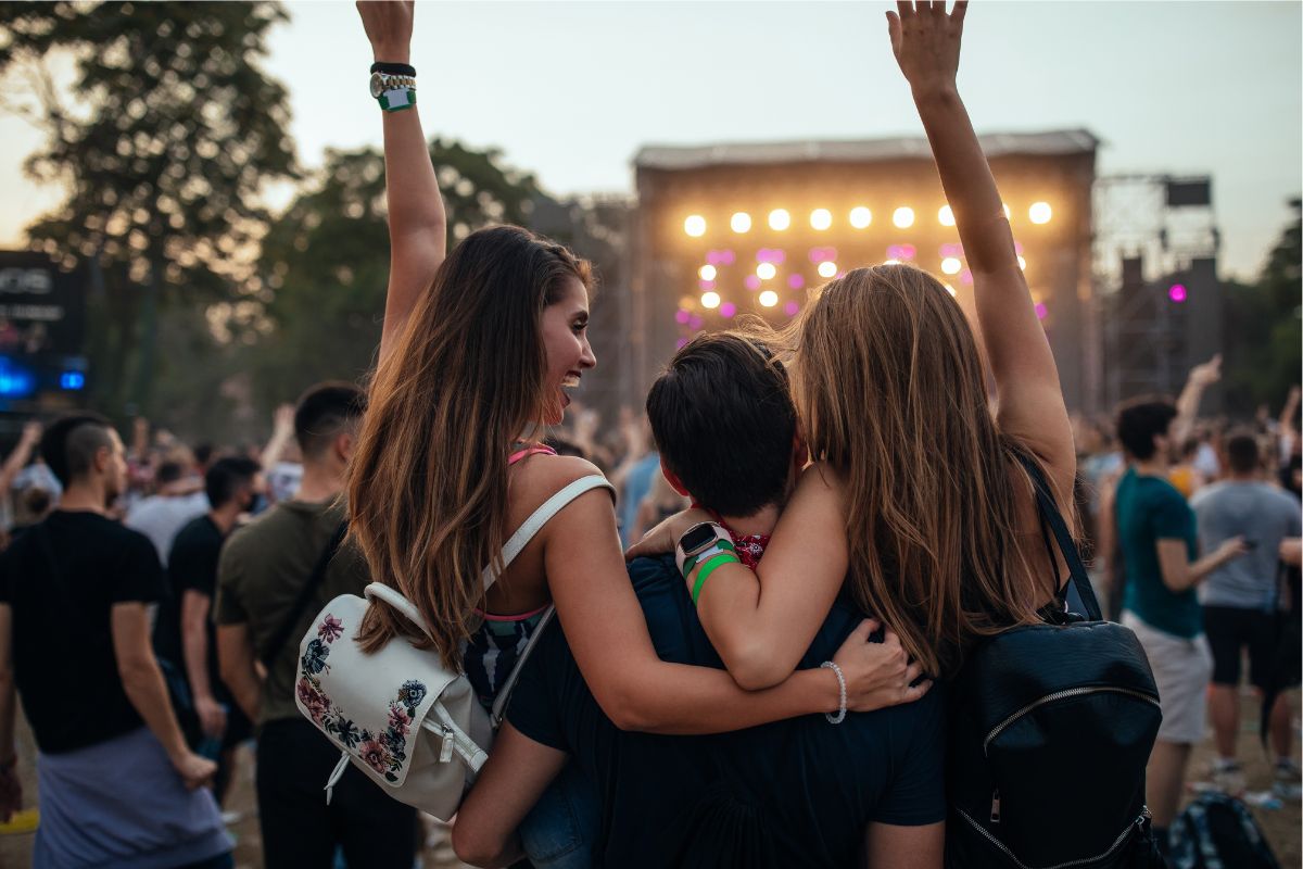 Les festivals d’été en France: cap sur la musique, le théâtre et surtout la bonne humeur!